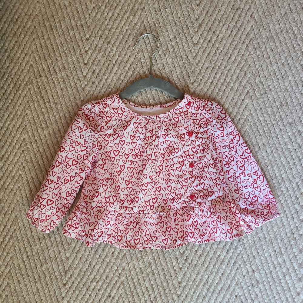 Hearts Galore! Baby Gap Girls Heart Top 6-12 MO ❤️